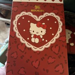 Hello Kitty Stanley 