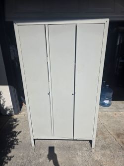 Metal Storage Cabinet with Three Doors