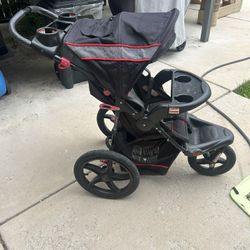 Free Very Used Running Stroller 