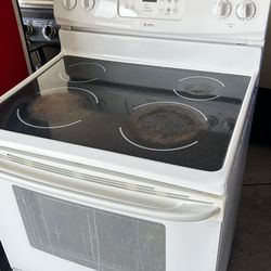 Kenmore electric stove