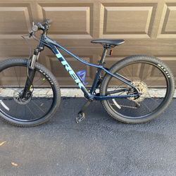 Trek marlin 6 Mountain Bike