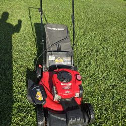 Troy-bilt 21" Self-propelled Lawn Mower 