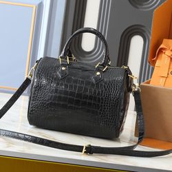 Handbag, crossbody bag, shoulder bag