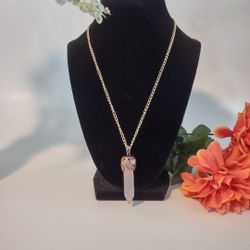 Necklace Rose Quarts Encased Point Pendant