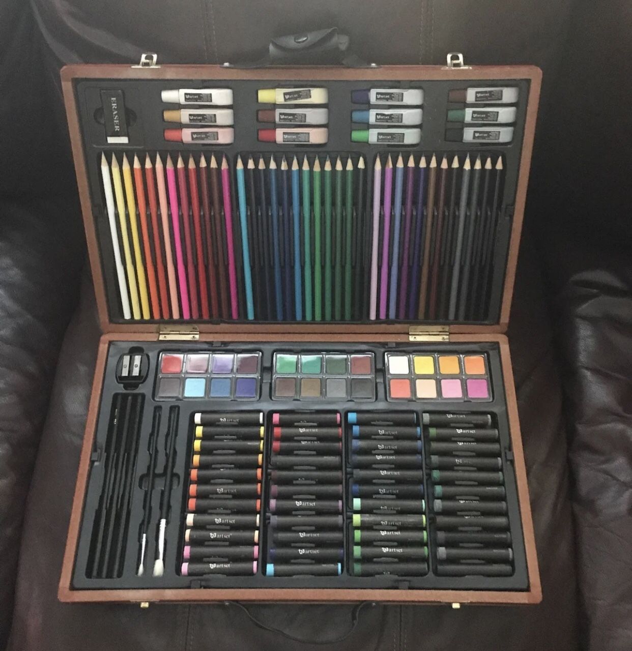 Full Sized Art Kit