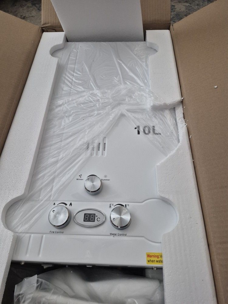 Ten liter gas tankless water heater