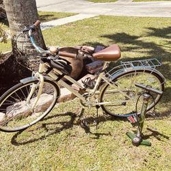 Schwinn Gateway 7-speed hybrid bike 