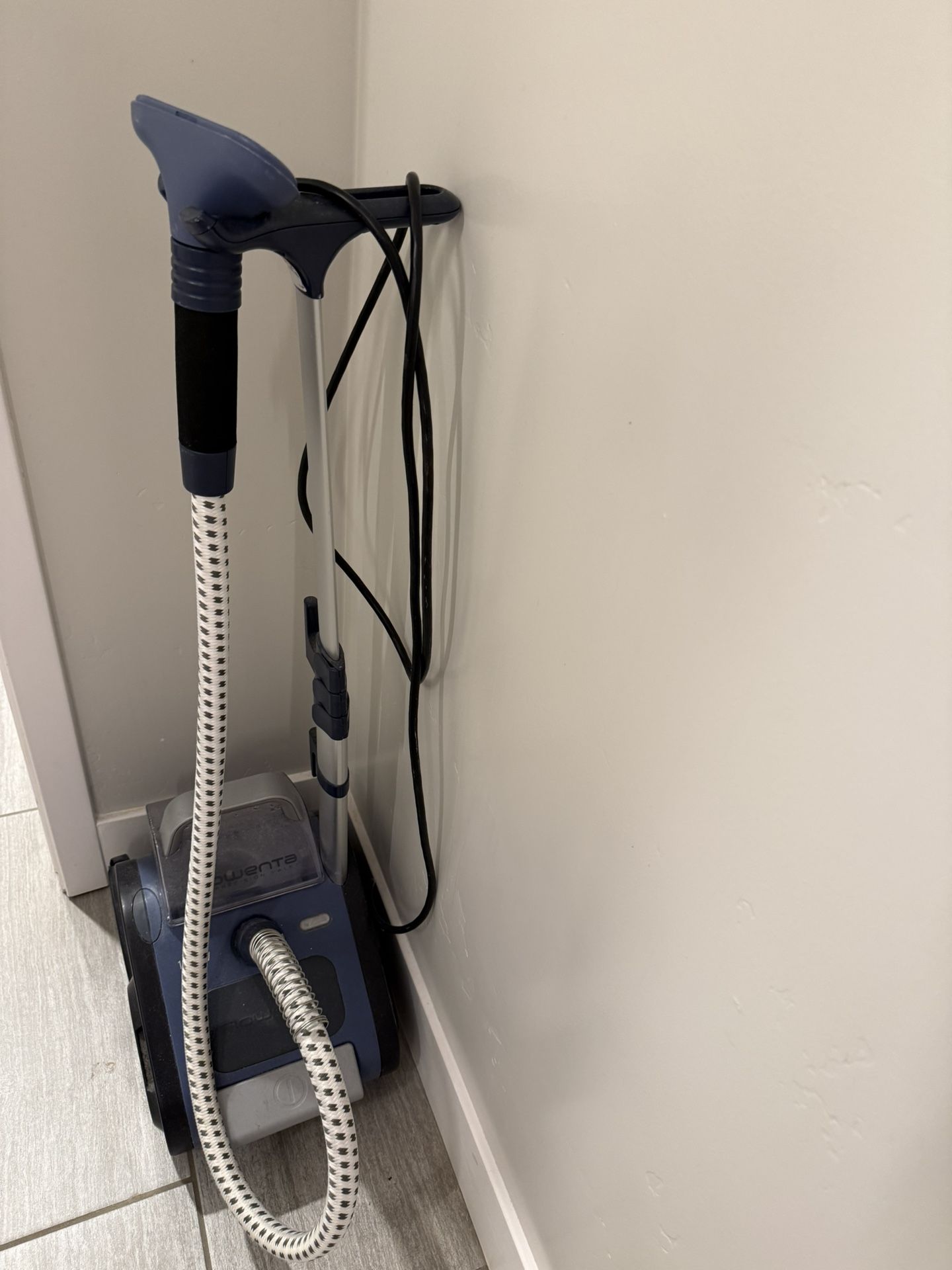 Rowenta Steamer