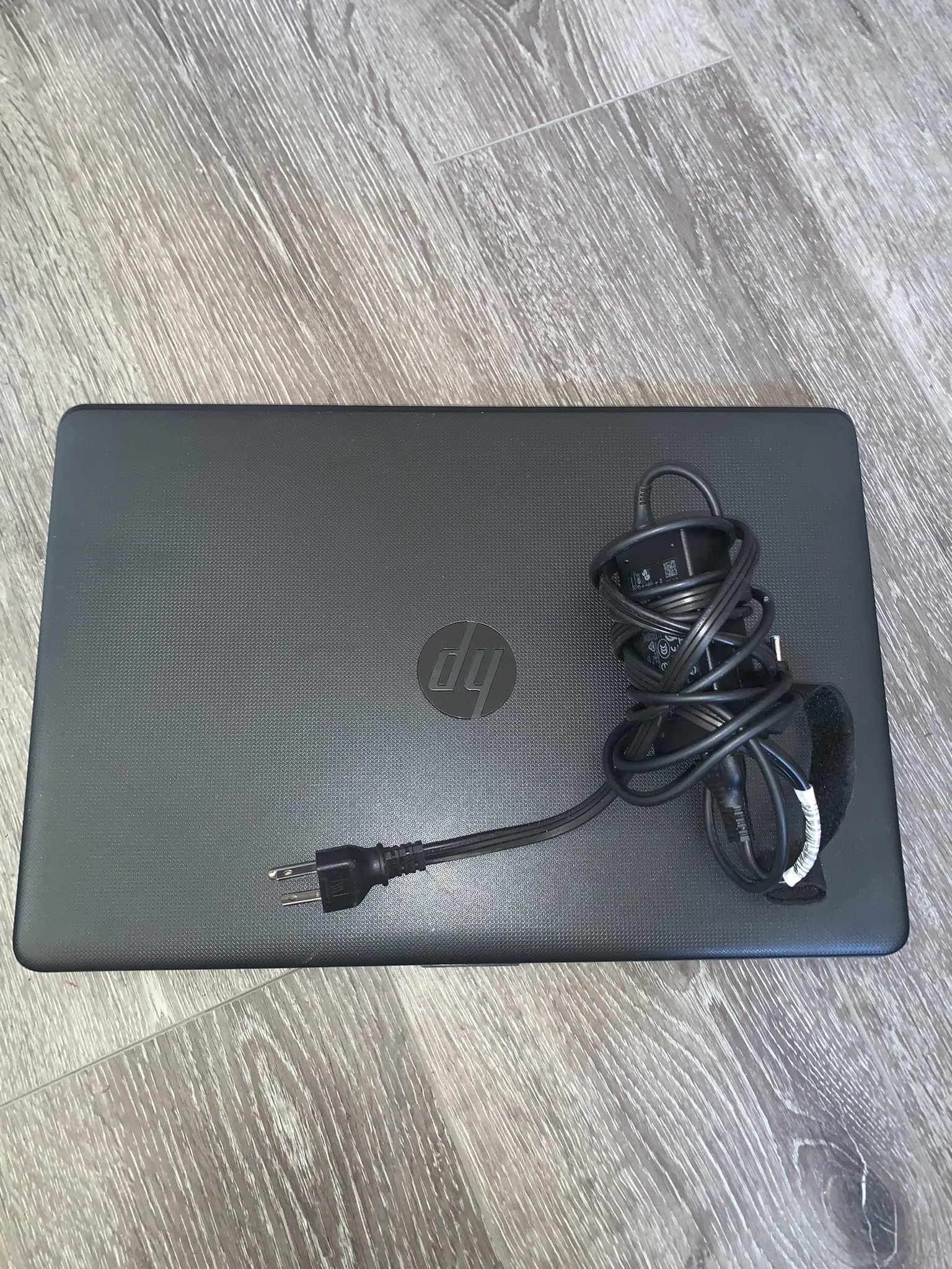 hp laptop without charger