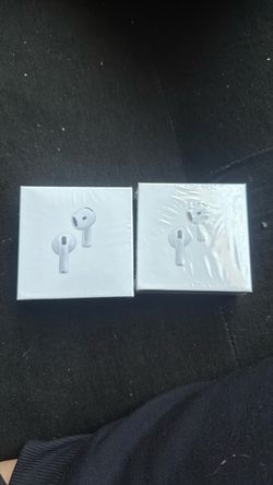 Air pods – Lot of 2, Sealed