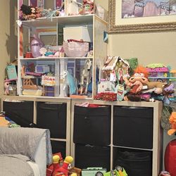 Doll House 