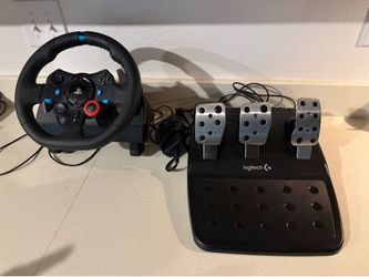 Logitech G29 Driving Force Racing Wheel & Pedals - Like New / OBO