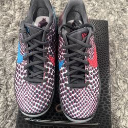 Kobe 6 (GS) - Hollywood All Star 3D Size 4Y