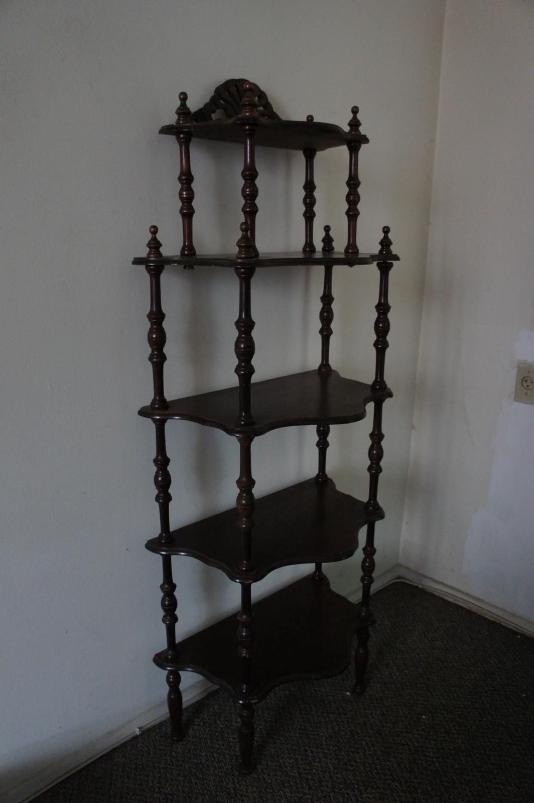 Victorian shelf