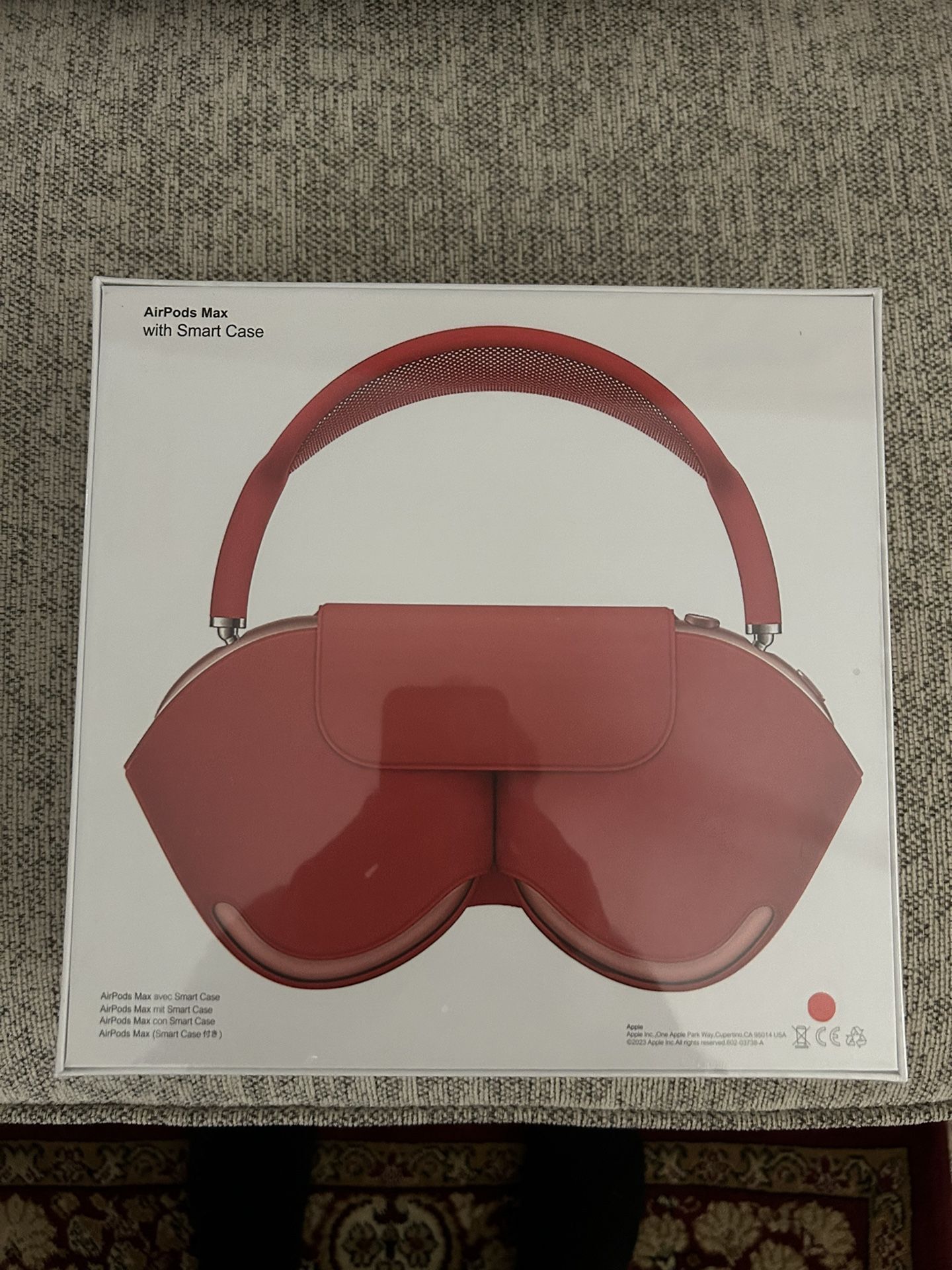 Apple AirPods Max Brand New Red
