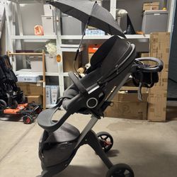 STOKKE XPLORY STROLLER WITH UMBRELLA