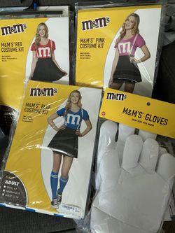 Many Halloween costumes!!!