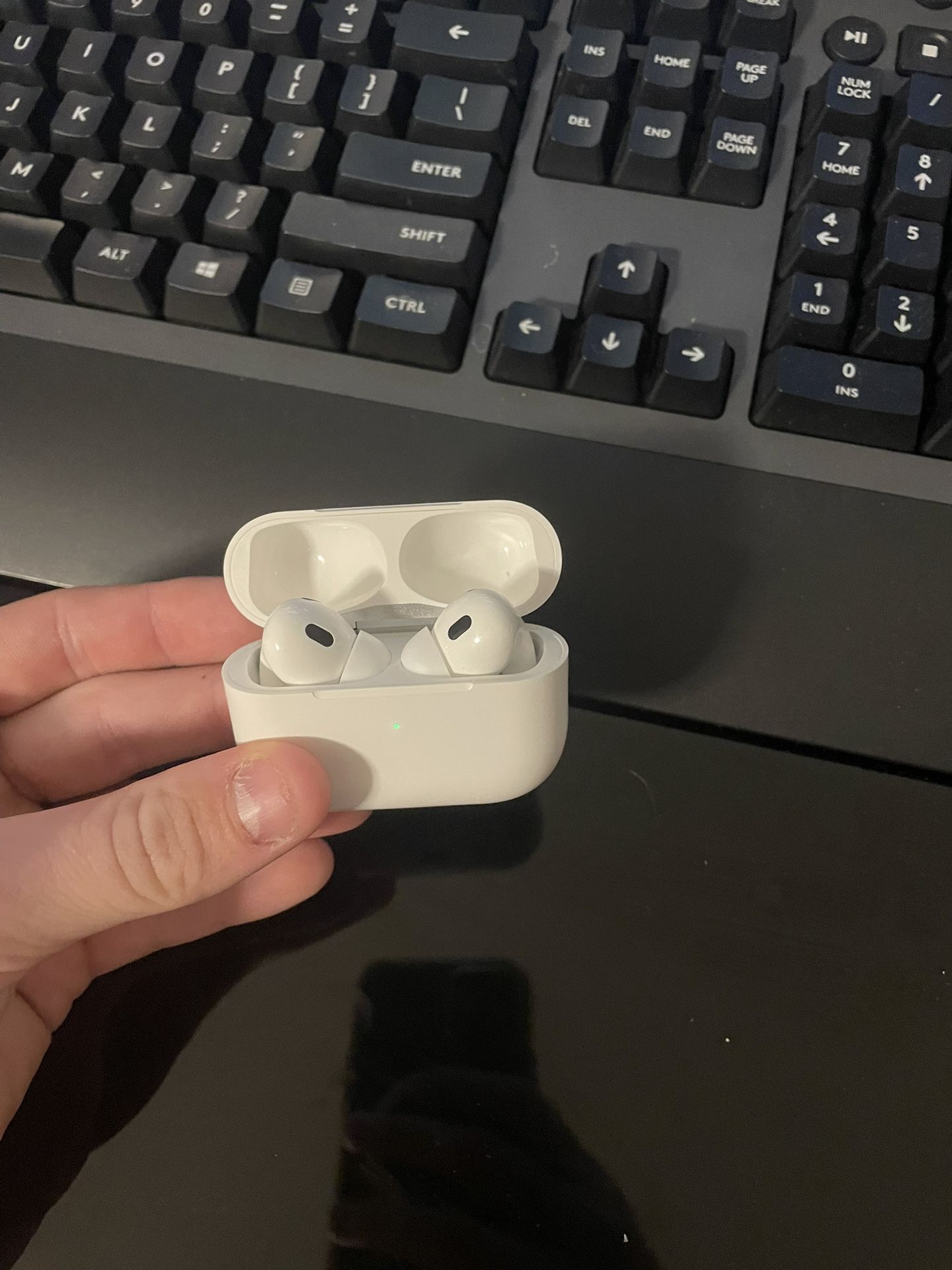 Air Pod Pro 1st Gen Lightning 