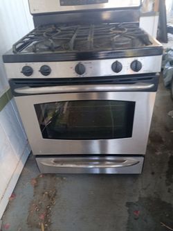 Gas oven