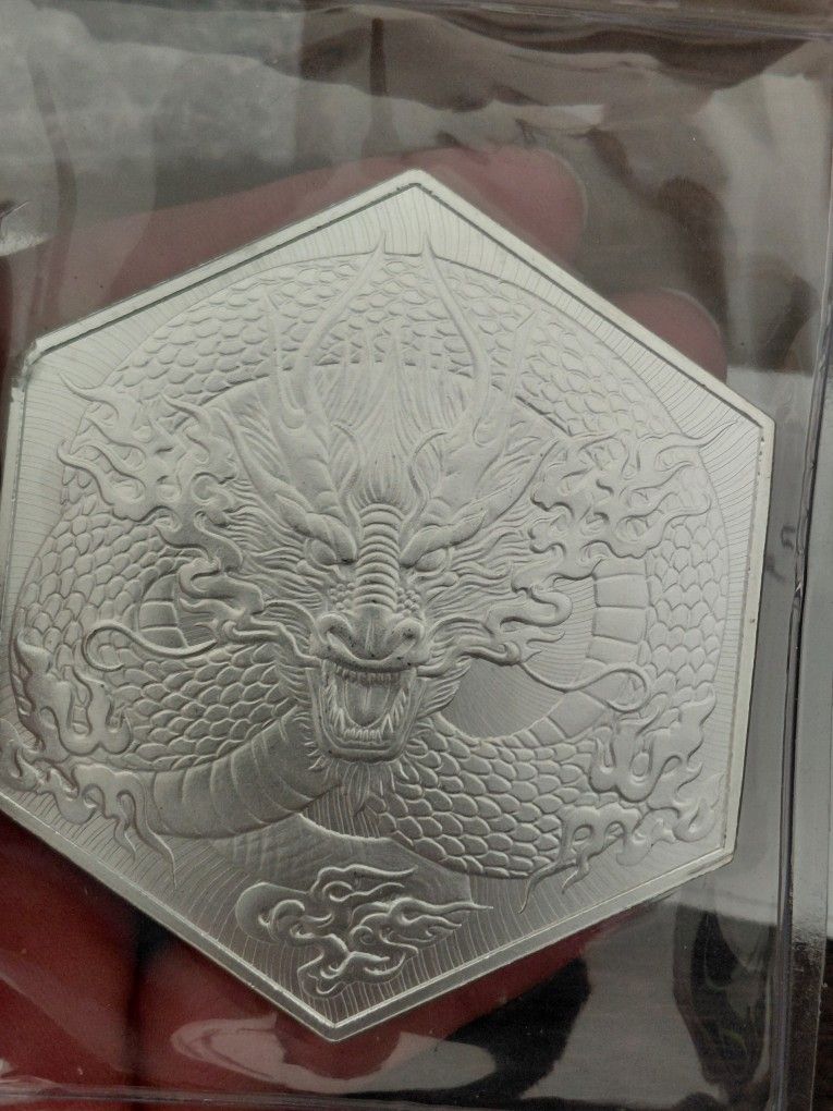 10oz DRAGON .999 Silver