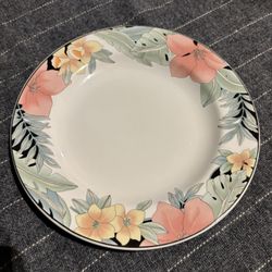 Flower Dinner Plate