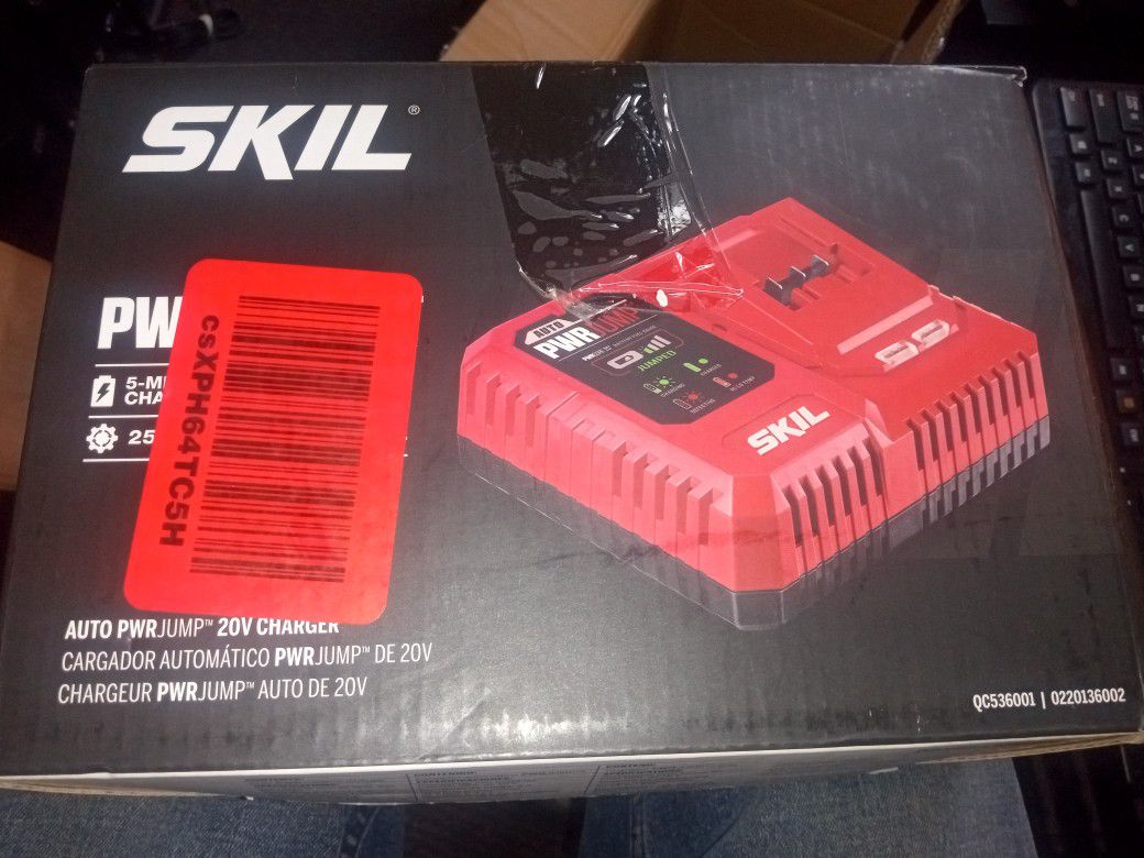 Power Charger Skil