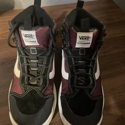 Vans UltraRange Exo Hi MTE Port Royale Mens 6.0 Womens 7.5 size Never Worn