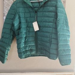 Brand new Light Weight puffer Jacket 