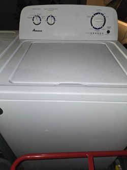 AMANA WASHER AND DRYER SET