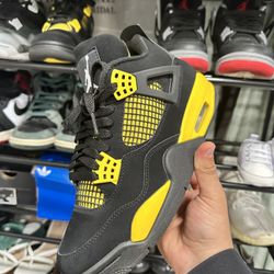 Thunder 4
