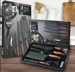 Brand new knife set