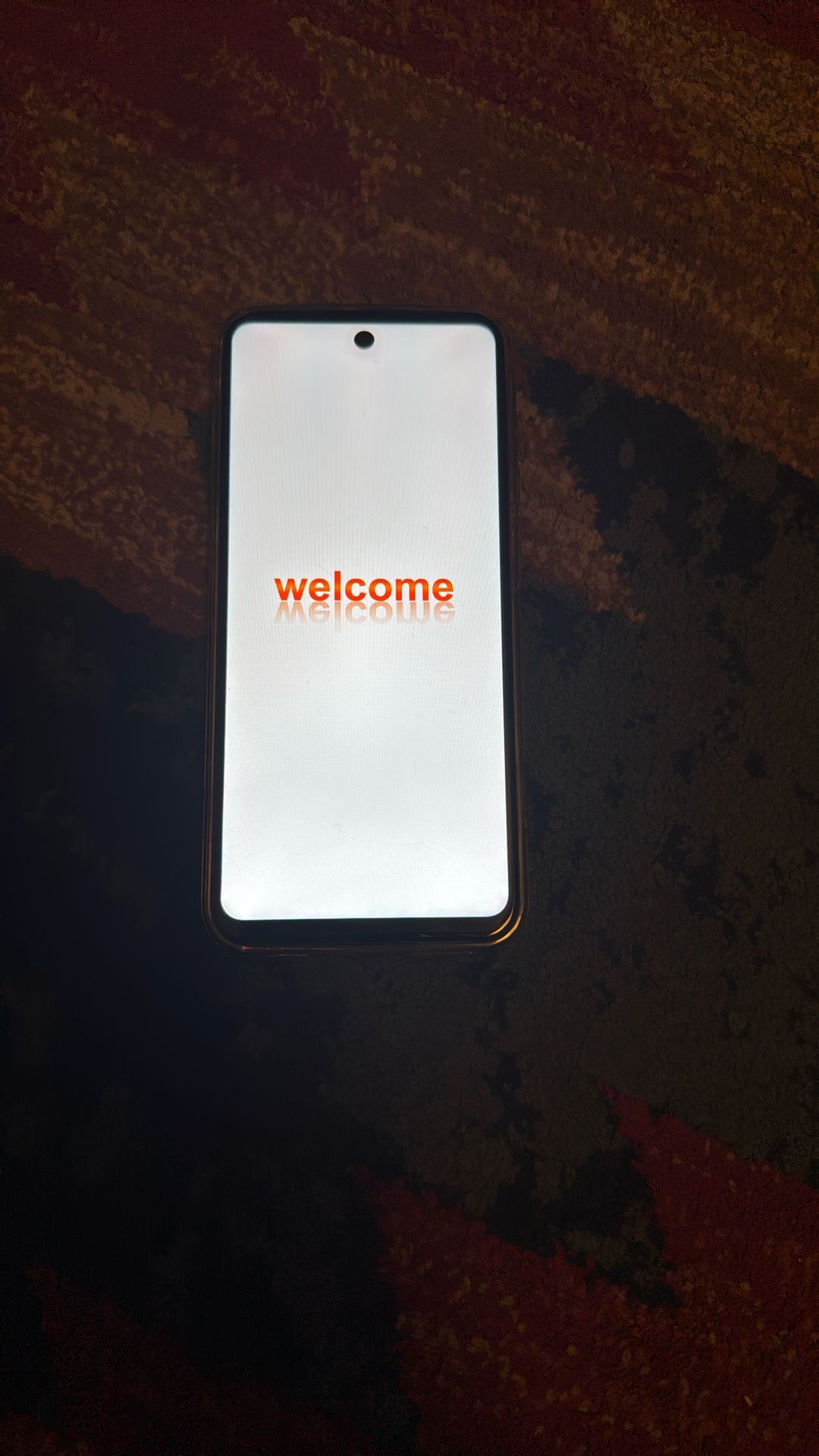 Android iPhone I16