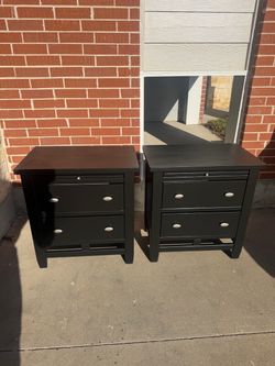Black nightstands set