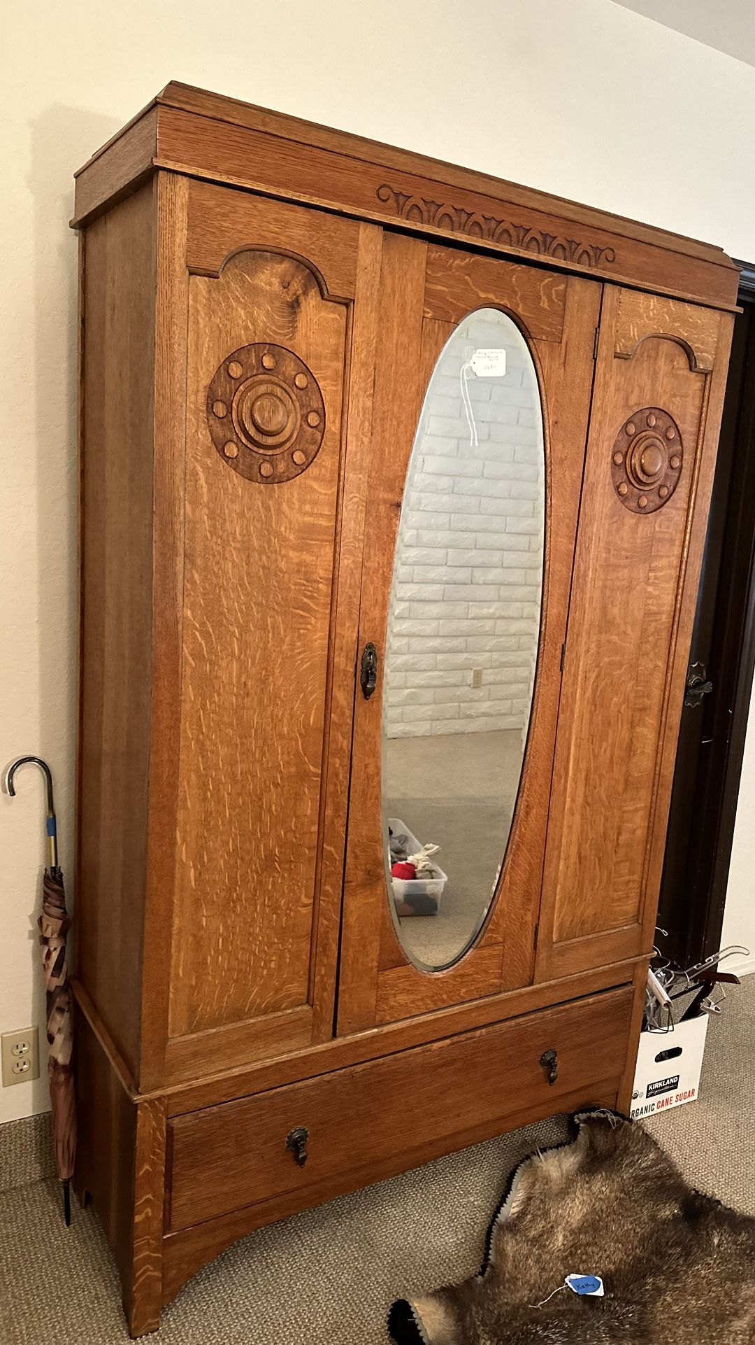 Armoire