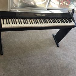 Casio CDP-220R Digital Piano