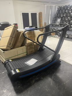 Curved Treadmill Brand New