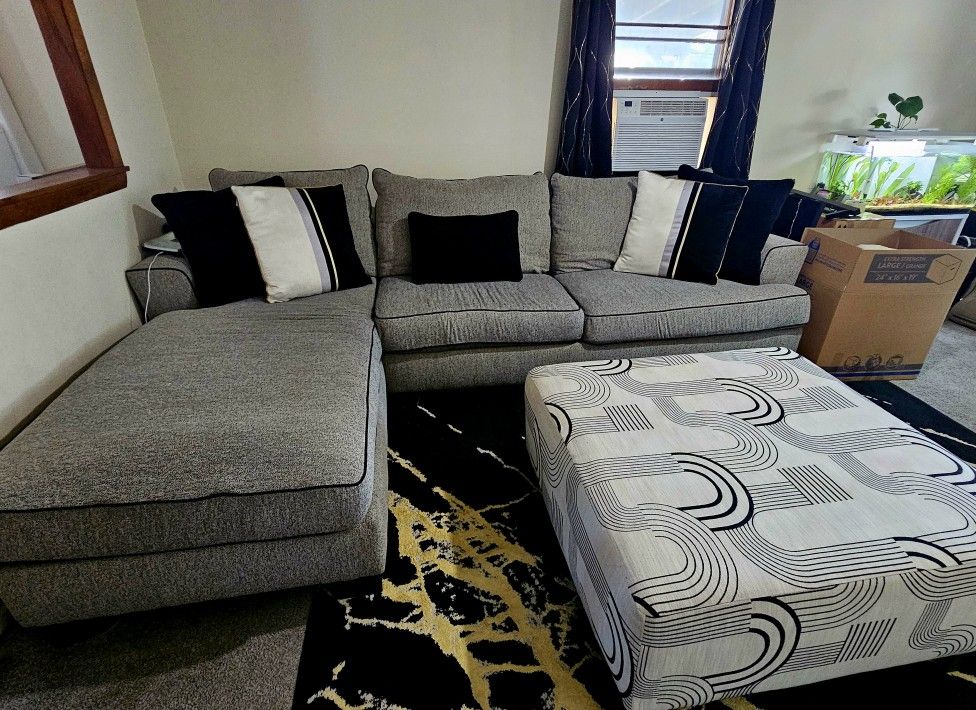 Sectenial sofa bed with ottoman