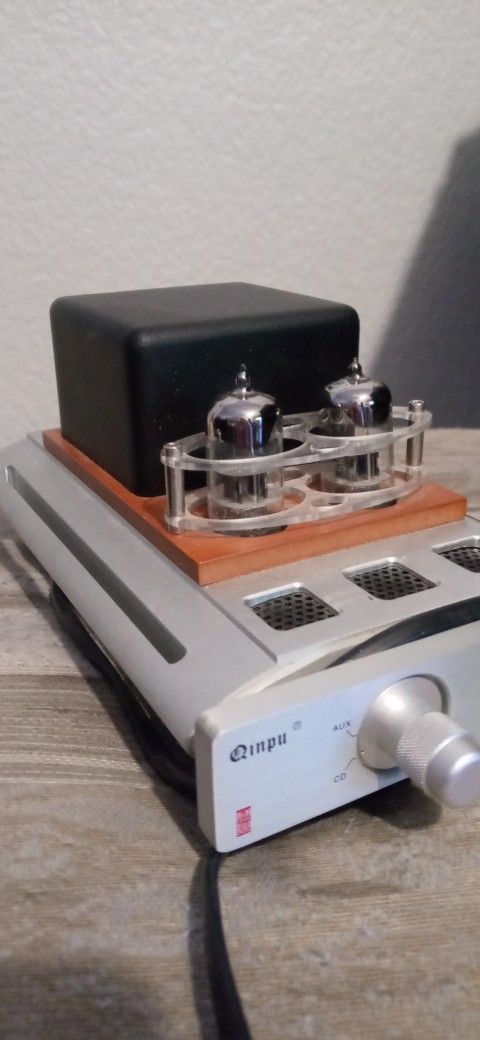 QINPU A-3 AMPLIFIER 