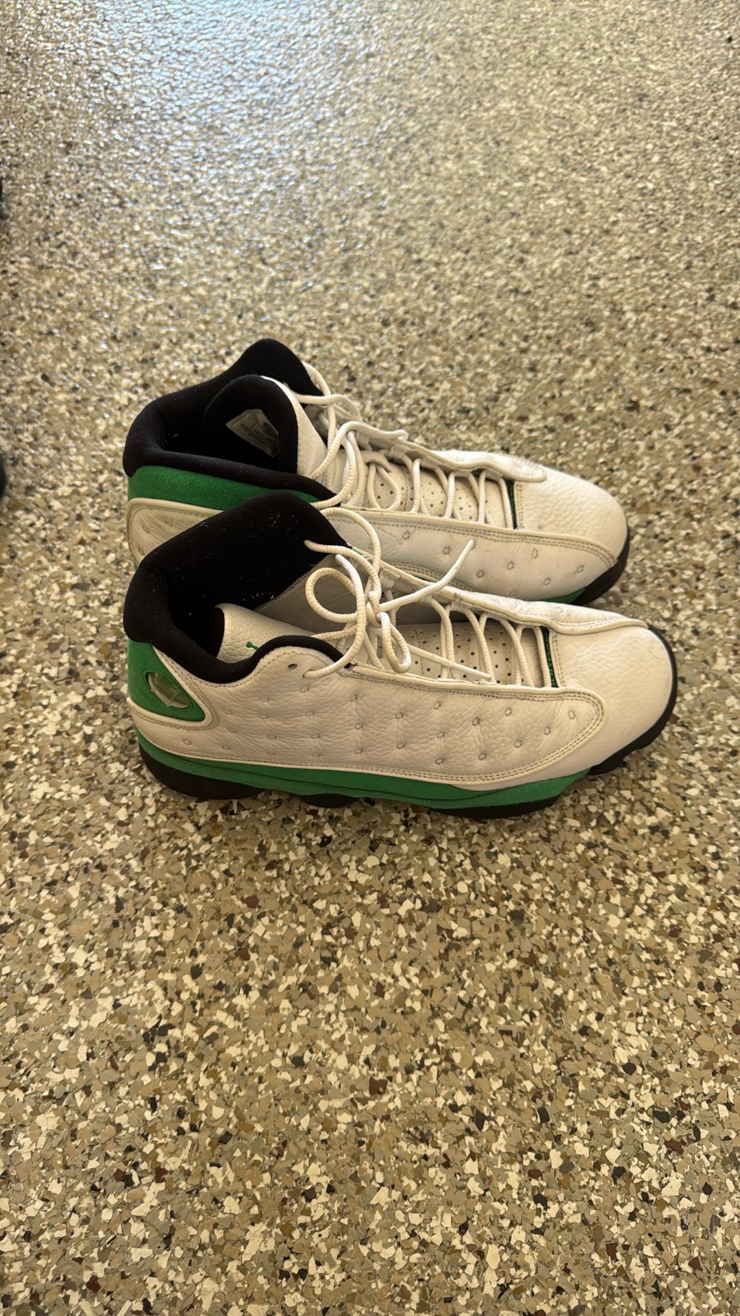 Jordan 13 white lucky Green (AS IS)
