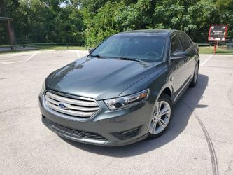 2016 Ford Taurus