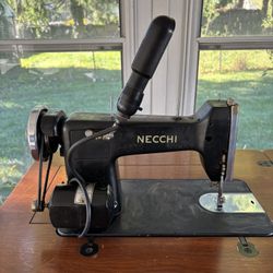 Vintage NECCI SAWING MACHINE 