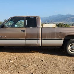 2000 Dodge Ram 1500