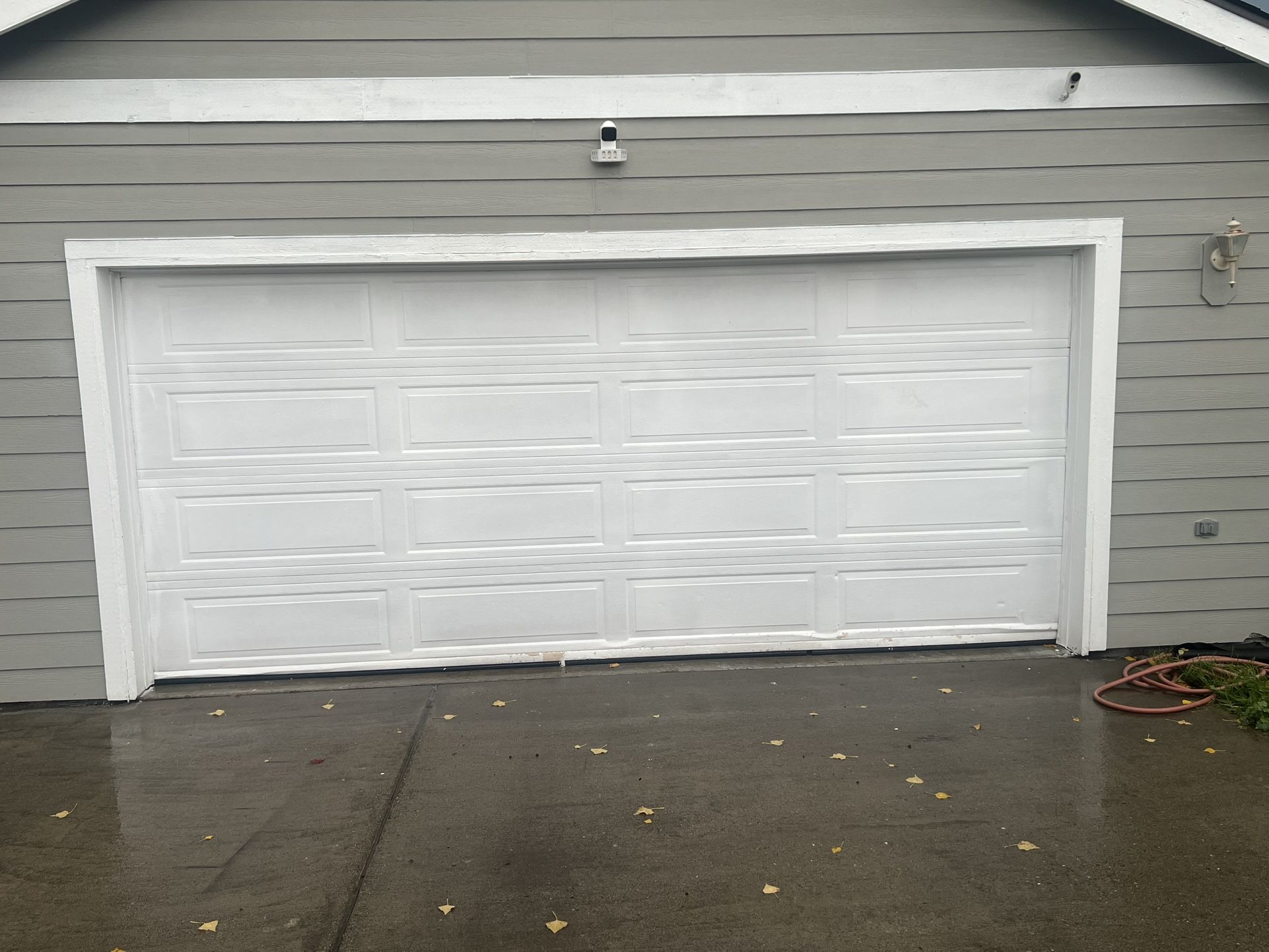 Brand new 16 ‘by 7’garage door