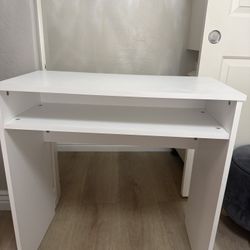White Desk 