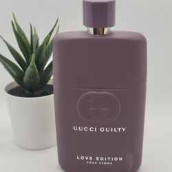 Gucci
 
Guilty Love Edition Eau de Parfum 

3 fl 