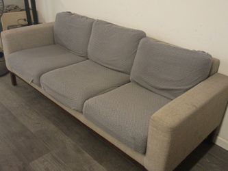 Couch 🛋️