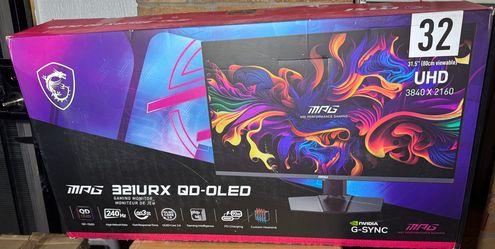 32” premium gaming monitor