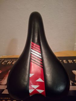 Seatpost  27.2mm