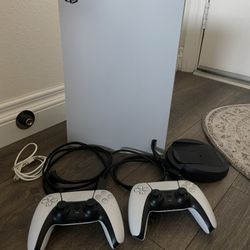 PS5 Playstation 5 w/ 2 Controllers