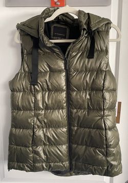 Women’s Weatherproof Puffer Vest size Medium